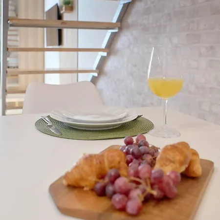 Romantic Roig Arena N10 Virkin 公寓 *