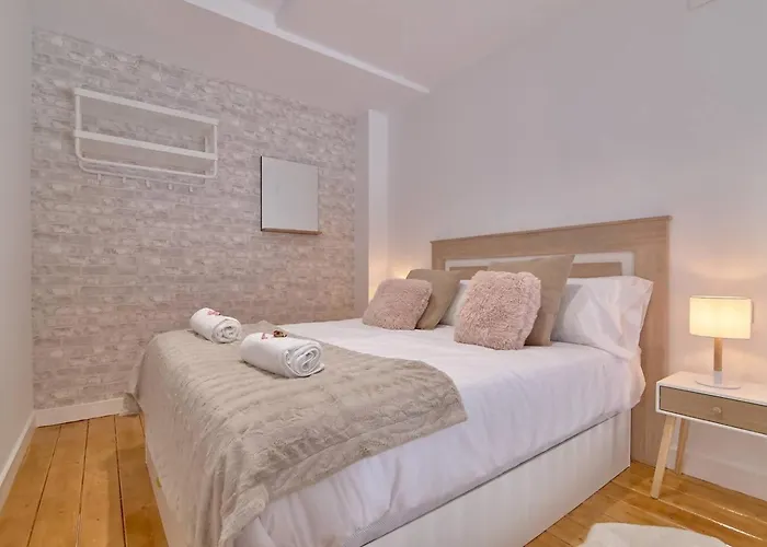 Romantic Roig Arena N10 Virkin Valencie